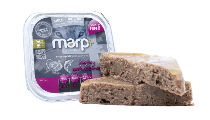 Marp Natural Plus vanička pro psy krůtí s lososem 150g Marp Natural Plus vanička pro psy krůtí s lososem 150g
